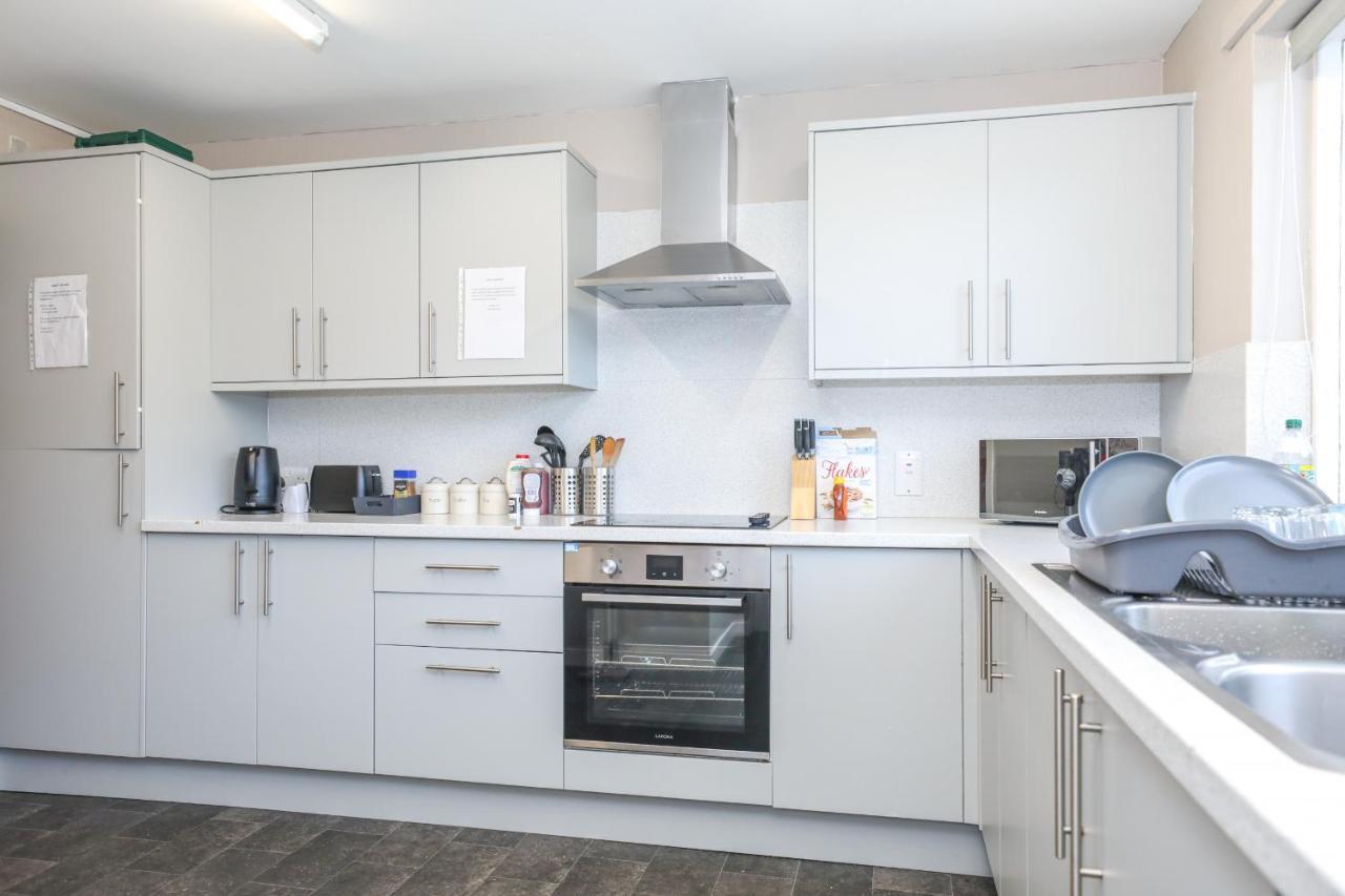 Modern Guest House - Central Inverness - Complimentary Snacks - Free Parking Kültér fotó
